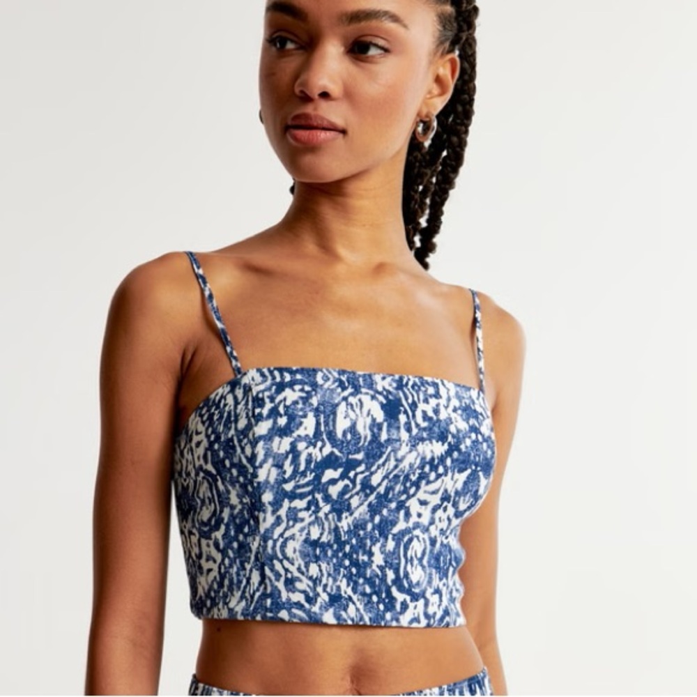 Crinkle Textured Squareneck Top